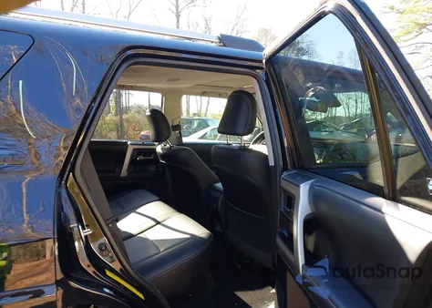 2024 Toyota 4Runner Sr5 Premium из США, поврежденный, VIN JTENU5JR7R6217359